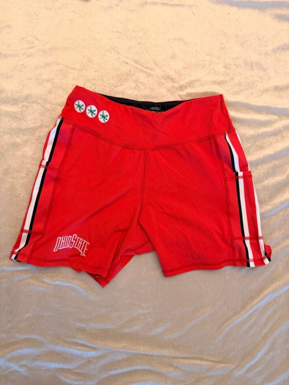 Bend active Ohio State bike shorts with pockets, size XL